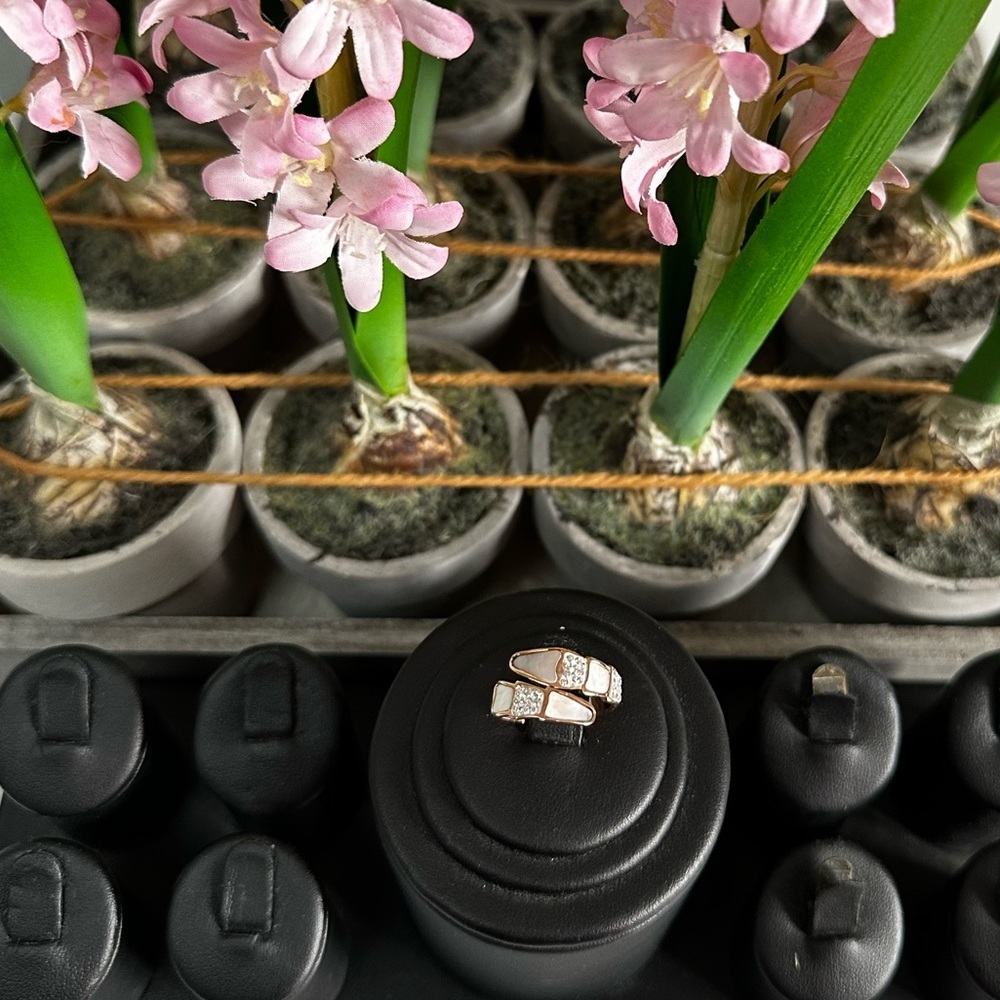 Custom Made Jewelry Rose Gold plated Enamel Ring with rhinestones Size 6 - Picture 7 of 7